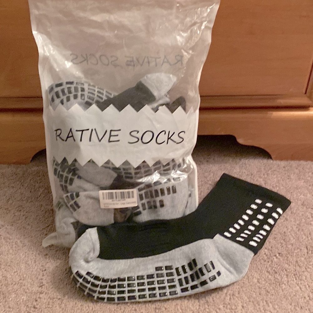 Dative Socks/Gripper Socks